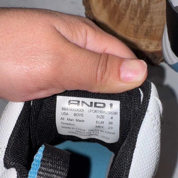 AND1 Kids Sneakers - Black, White, Blue - Picture 5 of 7